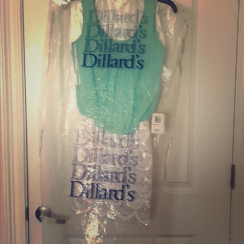 Short sea foam and white prom dress w/silver seq - Picture 1 of 6